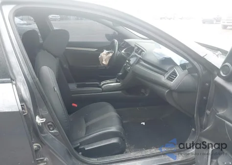 2019 Honda Civic Sport z USA, uszkodzony, nr VIN 2HGFC2F88KH591589